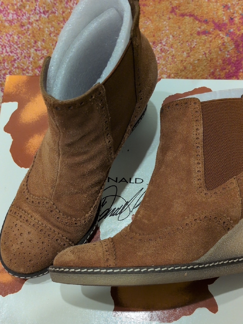 Donald J. Pliner Hadlee Tan Suede Wedge Chelsea Bootie (W6)